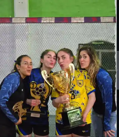 El handball fueguino cruza el charco: cuatro jugadoras del Real Madrid viajan a Brasil para la Copa América Máster