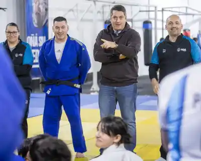 El judo de Río Grande brilló en Chile: 19 medallas y podio que dejó afuera a Ushuaia