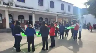 Un arma en la mochila: qué se sabe del estudiante que llevó una escopeta a su escuela en Salvador Mazza