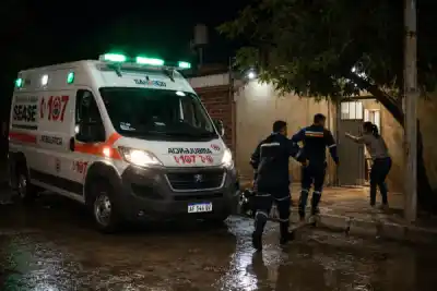 La manipulación de unos cables terminó en un dramático episodio en el barrio Independencia