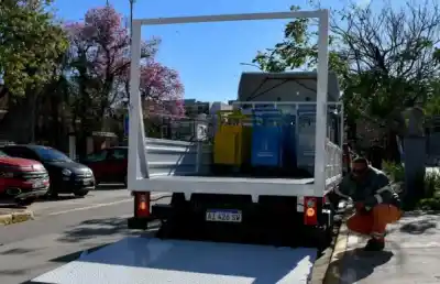 Refuerzan la recolección diferenciada en Resistencia: dos camiones con rampa hidráulica se suman al servicio