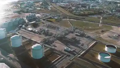 Inversión récord en Bahía Blanca: el Gobierno aprobó un RIGI que promete 800 empleos y una producción histórica