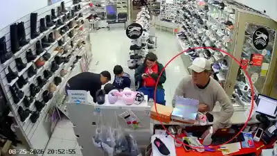 Robó un celular en una zapatería céntrica y todo quedó filmado: la secuencia que busca la policía