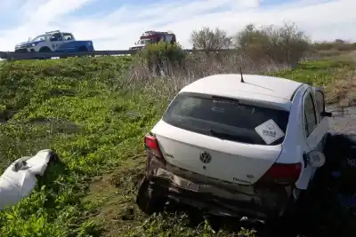 Volcó en la Ruta 14 y terminó hospitalizado: el dramático momento en Ceibas