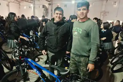 El Plan TuBi llegó a Villa Mercedes: 83 estudiantes ya tienen su bici y sueñan con la nueva escuela