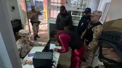 Un interno de la Unidad 7 fue expulsado del país: el motivo que nadie esperaba