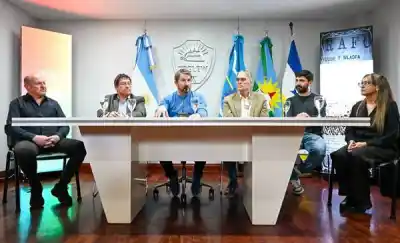 Firmaron el convenio que destraba las viviendas para docentes en Trelew: qué pasó con los terrenos originales