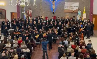 El Te Deum de Charpentier deslumbró en Madryn: el concierto que marcó un antes y un después