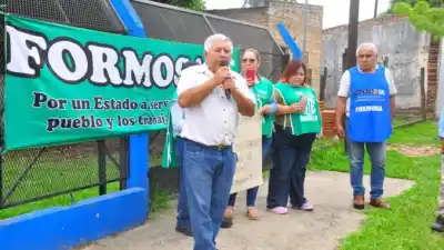 Paro en Ingeniero Juárez: el 5% de aumento que no alcanza ni para las tarifas