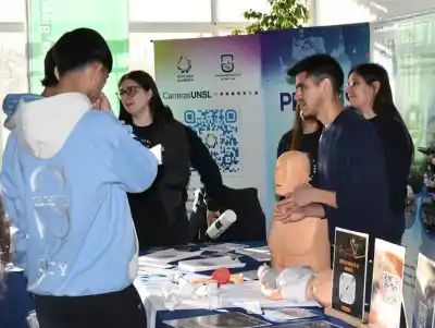 Quines fue sede de una mega Expo Educativa: más de 700 alumnos en busca de su futuro