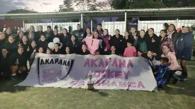 Poli 250 se coronó en un final agónico ante Moro