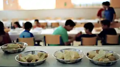 Hambre en las aulas santafesinas: la demanda de comedores crece un 10% y hay alumnos que se desmayan