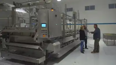 El gigante lácteo que nació en un pueblo y ahora compra marcas argentinas: ¿cuál es su plan?