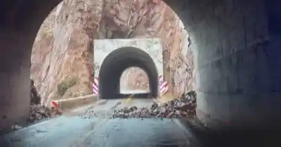 Alerta en la Ruta 7: un derrumbe obligó a cortar el tránsito y hay demoras
