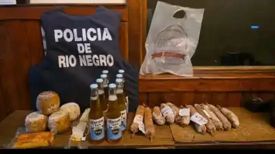 Detenido tras robar en dos carros gastronómicos: la cámara que lo delató