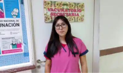 Día del Vacunador: la conmovedora historia de la jefa del Vacunatorio Central que revela el lado oculto de su trabajo