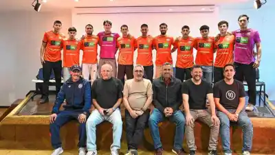 El Deportivo Roca ya tiene su nueva piel para el Regional Amateur y promete pelear por el ascenso