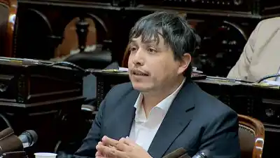 El diputado Nóblega contra el BCRA: "Los argentinos financian el supermercado con tarjetas"