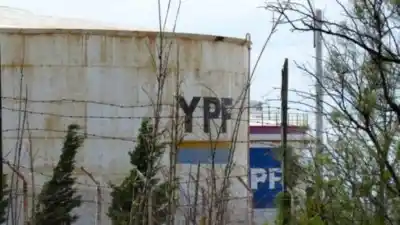 El reclamo ambiental contra YPF en Comodoro suma voces, pero sigue trabado en los tribunales