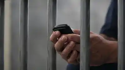 El plan de Misiones para controlar los celulares en las cárceles: qué pasa con los que aparecen sin autorización