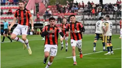 Cortó la racha: Patronato venció a Atlanta en el estreno de Fuentes y salió del descenso