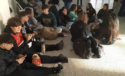 Un colegio pampeano convirtió la lectura en una fiesta de identidad y nadie quiere perderse el detalle