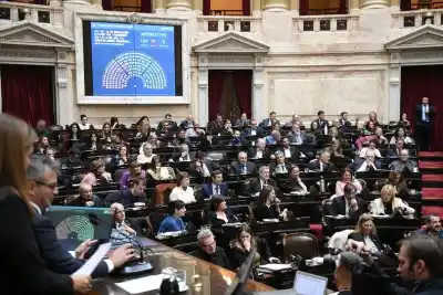 El voto que frenó en Diputados el alivio para 6 millones de endeudados y la emergencia en discapacidad