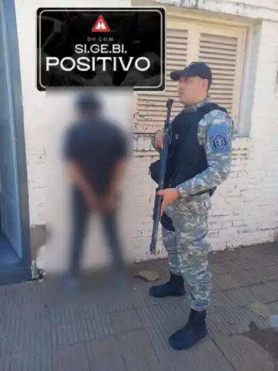 Control preventivo en Sáenz Peña: un joven quedó detenido al descubrirse que era buscado por la justicia
