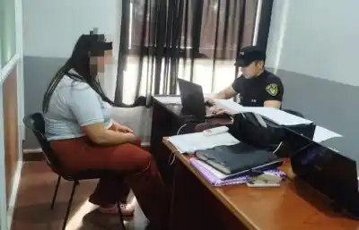 La ayudó a cargar crédito y le vació la cuenta: detuvieron a su vecina por gastar más de 4 millones