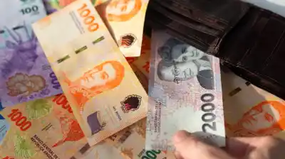Sueldos de agosto: así quedó el calendario de pagos para los estatales tucumanos