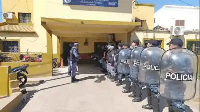 Allanamiento en el barrio 7 de Mayo: secuestran droga y detienen a dos personas