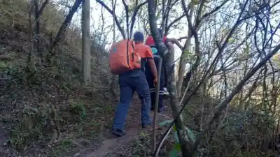 Cayó desde una altura en Termas de Reyes: el dramático rescate de una abuela de 87 años