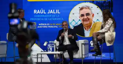 El reclamo de Jalil que incomoda al Gobierno: reforma política y tributaria, ¿en qué quedó?