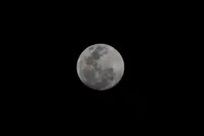 La noche en que la Luna robó todas las miradas en Santiago del Estero