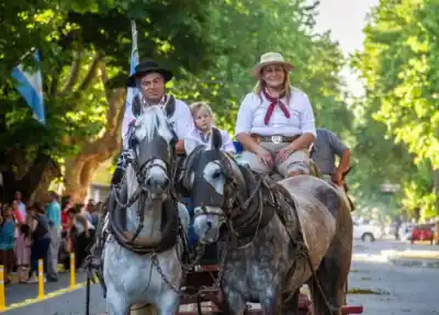 La provincia se llena de fiesta: tango, papa, ferrocarril y hasta un festival del alfajor