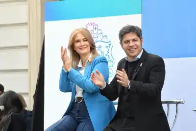 El durísimo ataque de Magario a Milei en plena entrega de patrulleros: "Es el anti país"