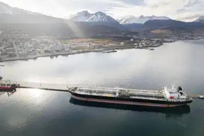 Un buque fantasma en aguas fueguinas: exigen respuestas por la operatoria del Promise