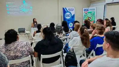 Vecinos de Fernández relatan cómo los estafaron: la charla que dejó al descubierto los métodos más usados