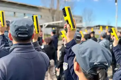Neuquén suma 103 nuevos operadores certificados de TASER 10: ¿qué implica para la seguridad?