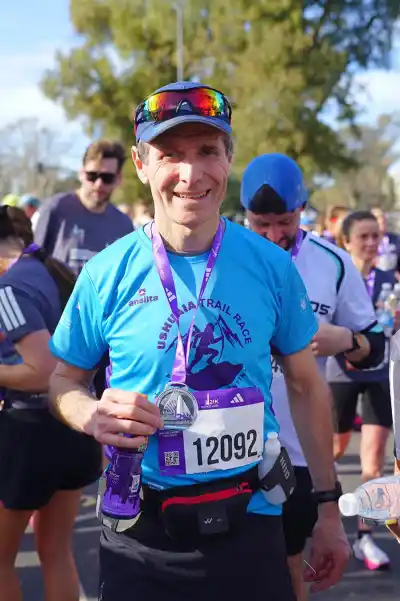 El detalle que pocos vieron en la actuación fueguina del Medio Maratón