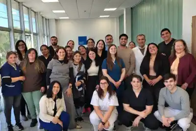 El Hospital Zonal de Fernández fue escenario de la última etapa de una experiencia que transforma a futuros médicos