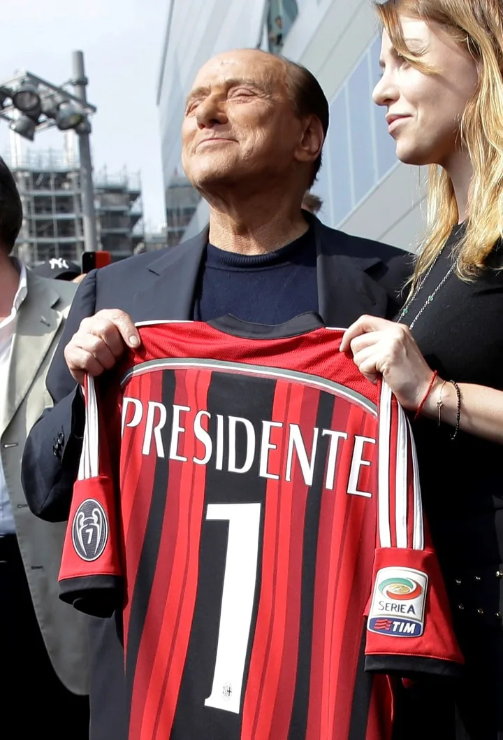 Silvio Berlusconi, ex premier de Italia y mandamás del Milan. Foto AP