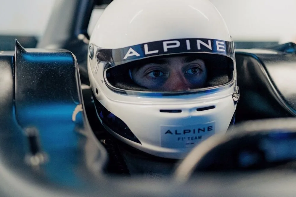 franco-colapinto-alpine-f1-tea.jpg-69d410147caab.jpg