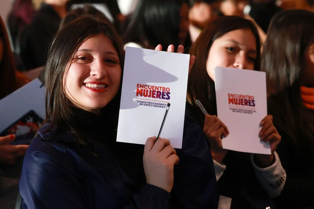 Sadir participó del Segundo Encuentro de Mujeres Protagonistas en el Cabildo