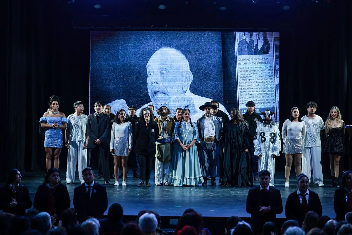 Sadir presente en la gala por los 125 años del Teatro Mitre