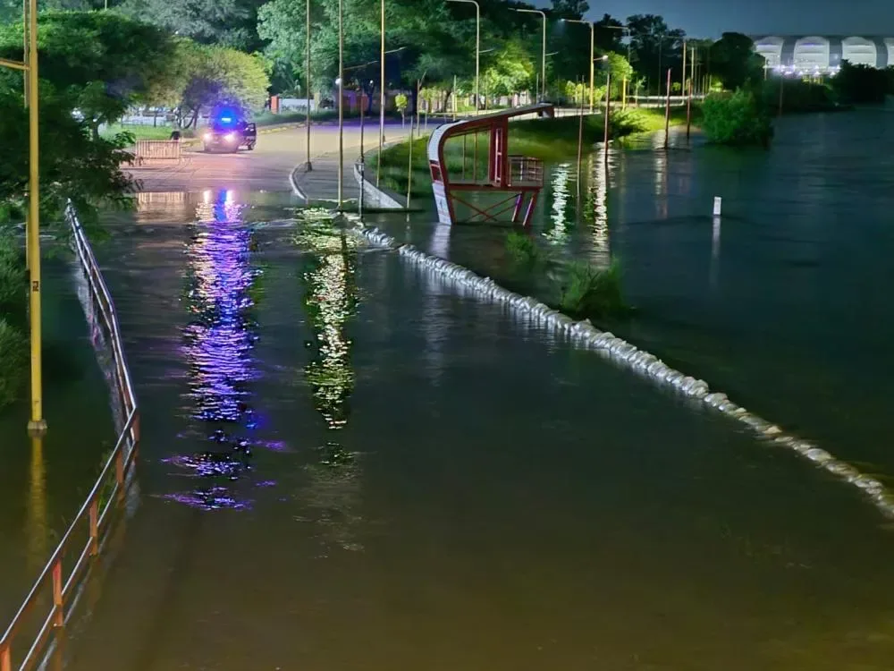Monitoreo del caudal del río