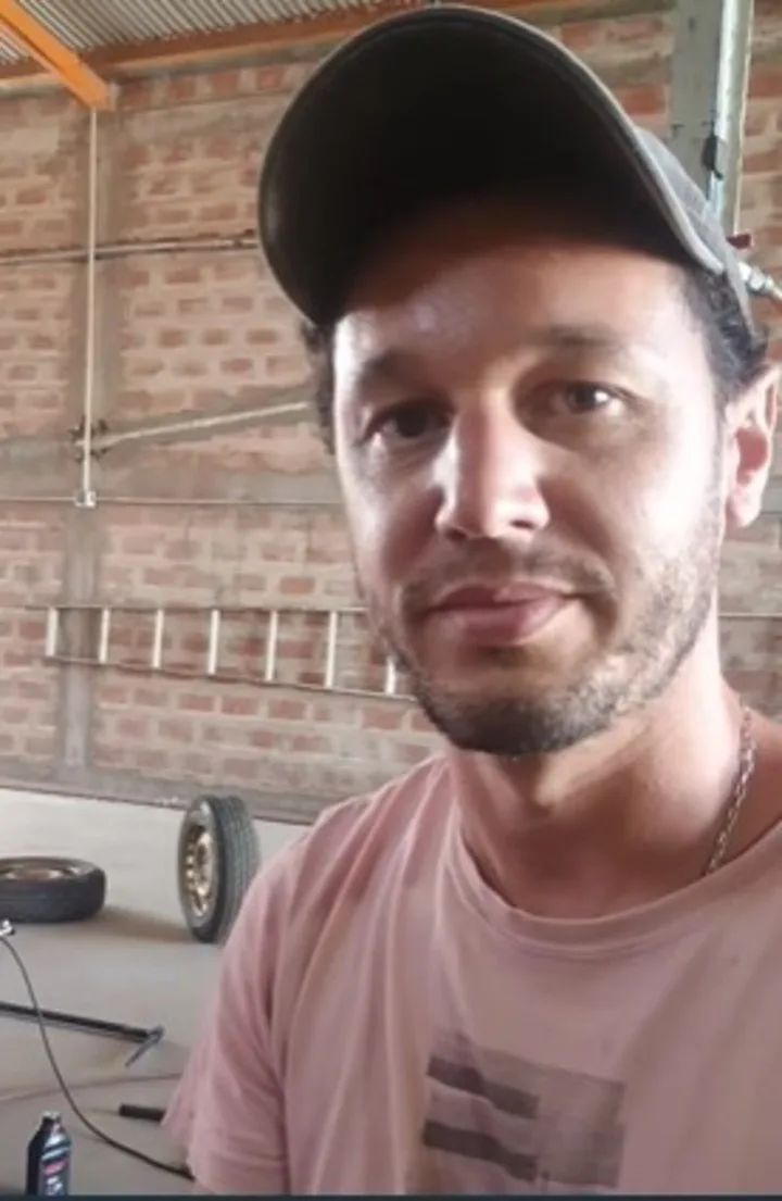 TQrWmYVkC_720x0__1.jpg