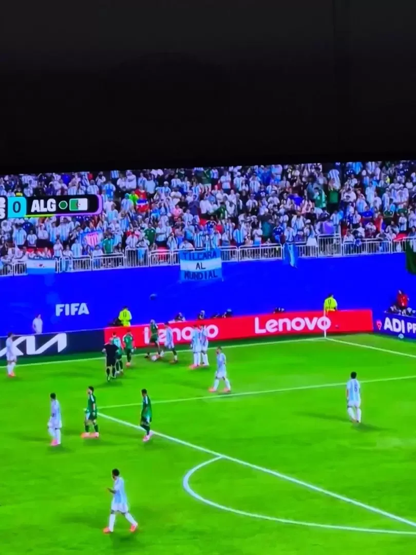 Tilcara presente con la bandera Tilcara al Mundial