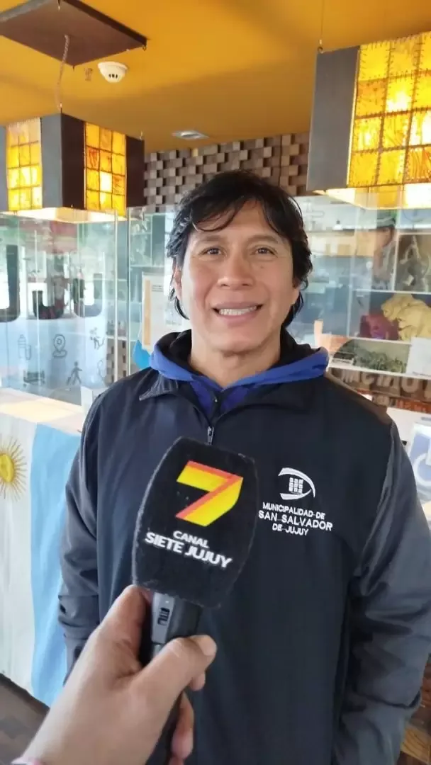 Gabriel Pérez, informante turístico de la Dirección de Turismo de San Salvador de Jujuy