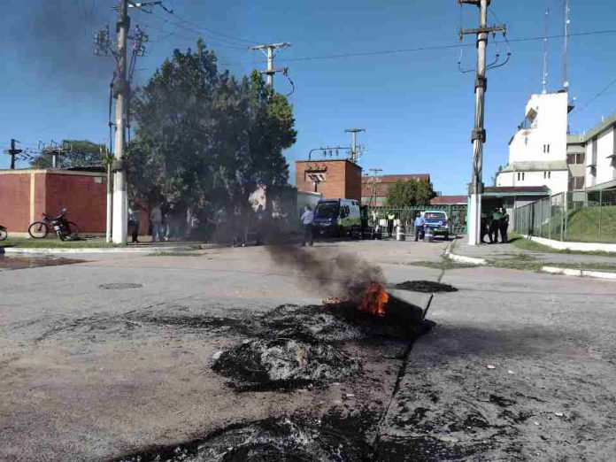 PROTESTA PACIFICA EN MONTEROS